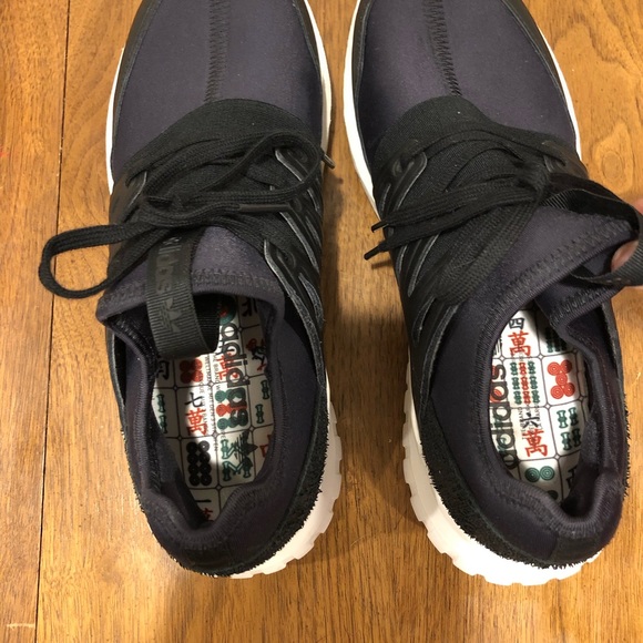 Adidas Men’s Chinese New Year Tubulars. LIMITED ED - Picture 4 of 4